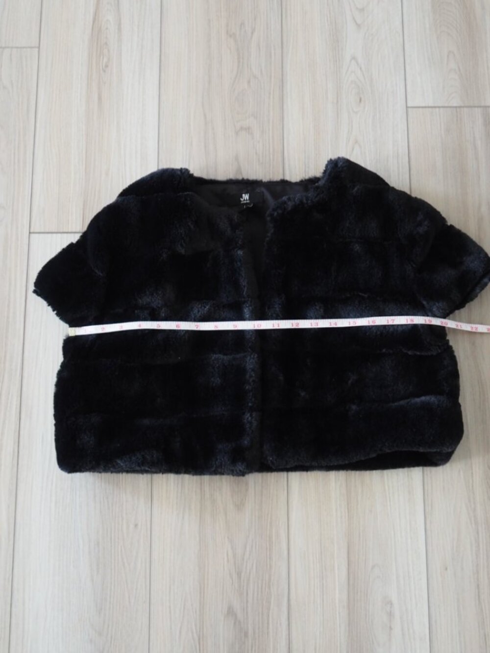 JW Jason Wu Kohl's Black Faux Fur Cropped Bolero Jacket L Quiet Luxury Old Money - Picture 14 of 15